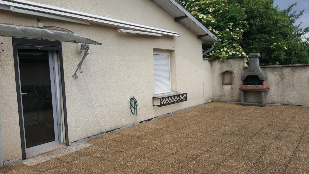 Le Repaire Du Deux Roues Apartment Saint-Sauveur  Екстериор снимка